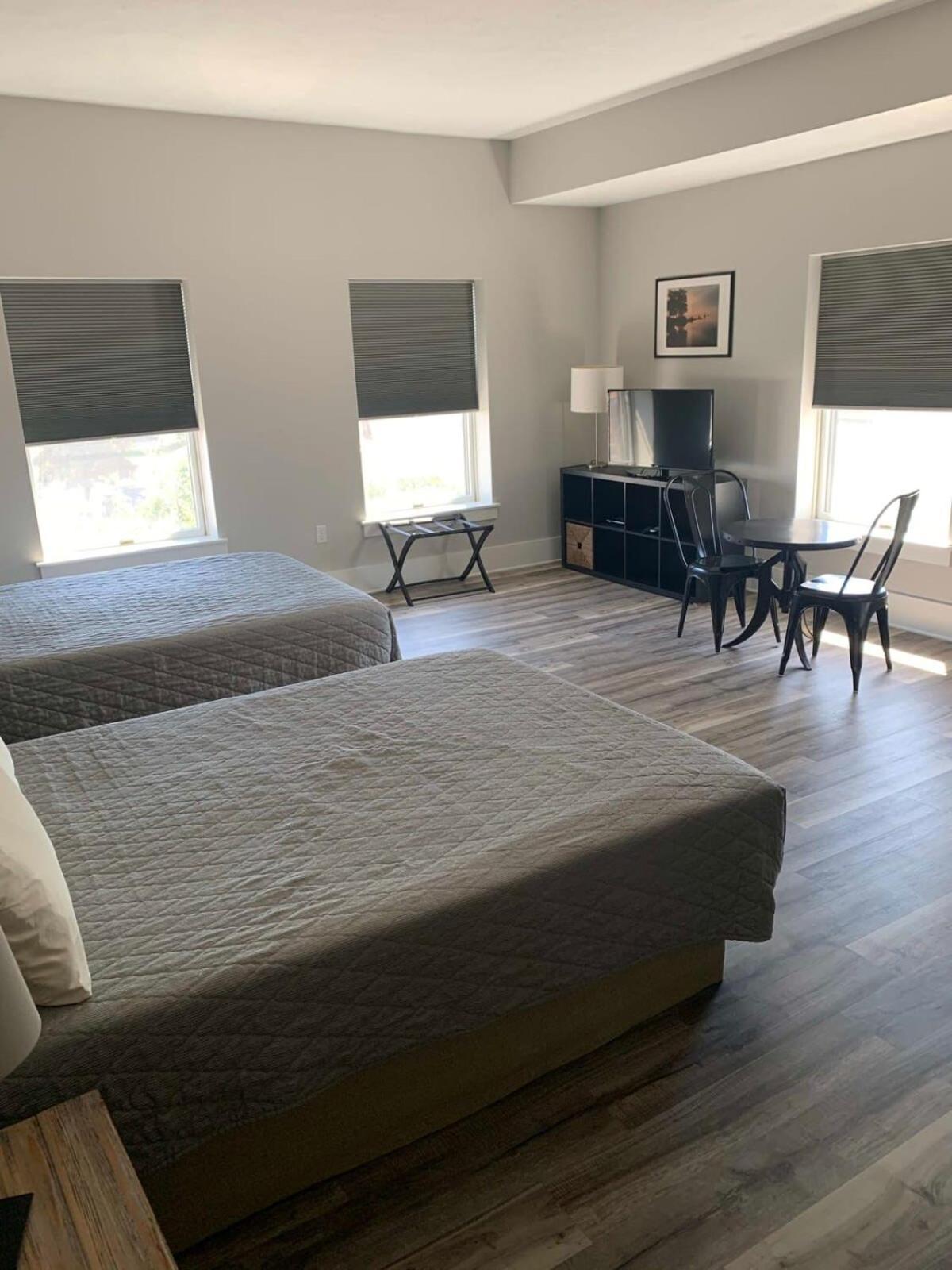 Northport Inn Boutique Hotel Room 8 Экстерьер фото